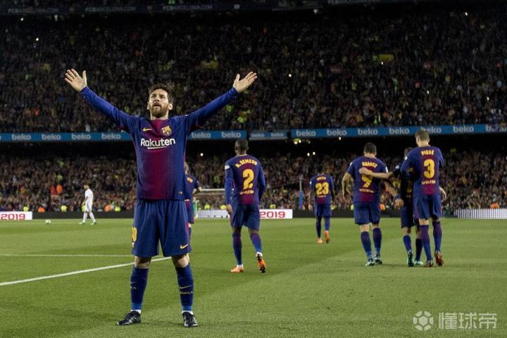 英格兰碾压巴黎,苏亚雷斯一己之力扛起全队 英格兰碾压巴黎,苏亚雷斯一己之力扛起全队