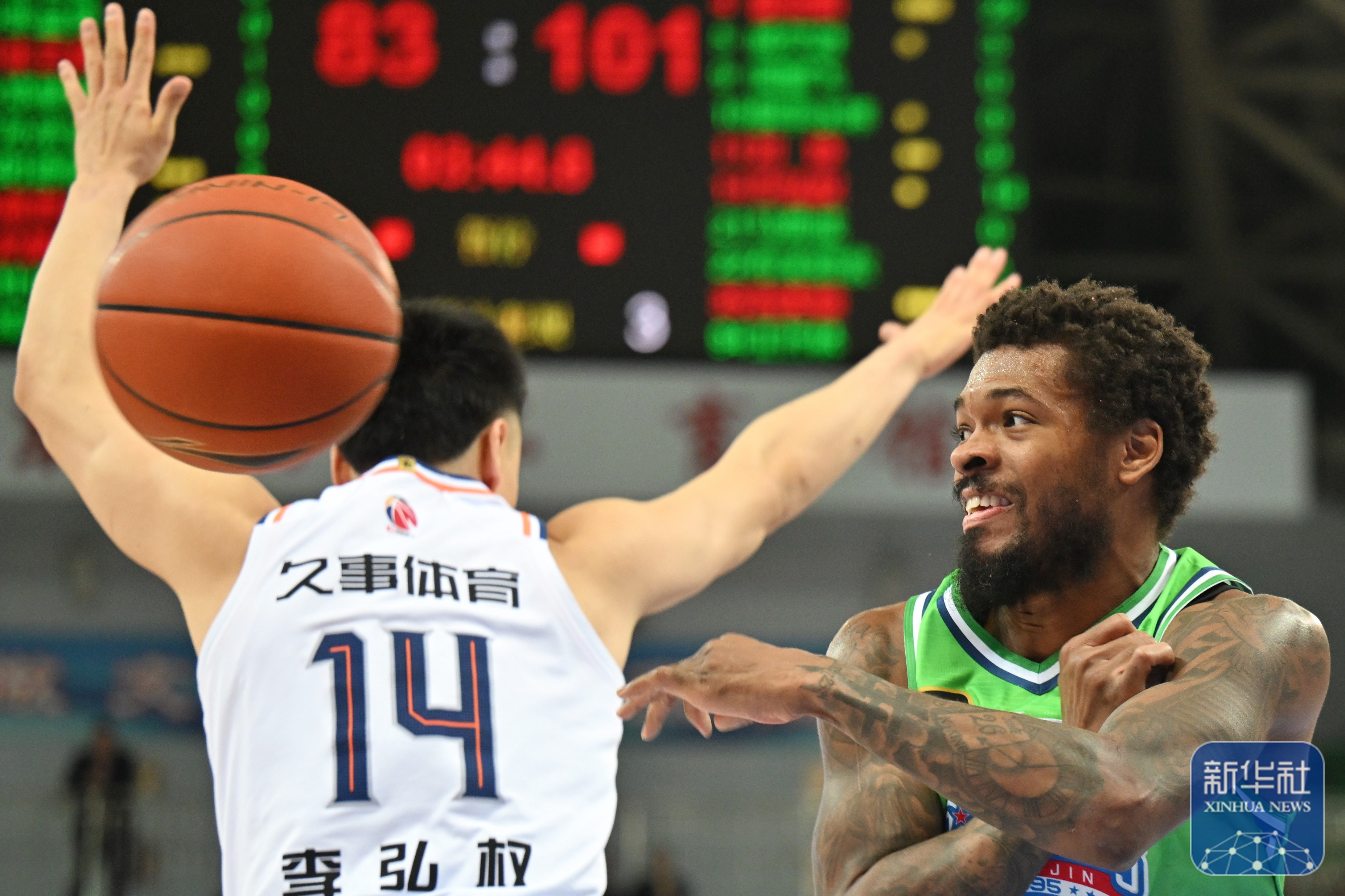 天津男篮客场不敌北京队,遭受失利 天津男篮客场不敌北京队,遭受失利
