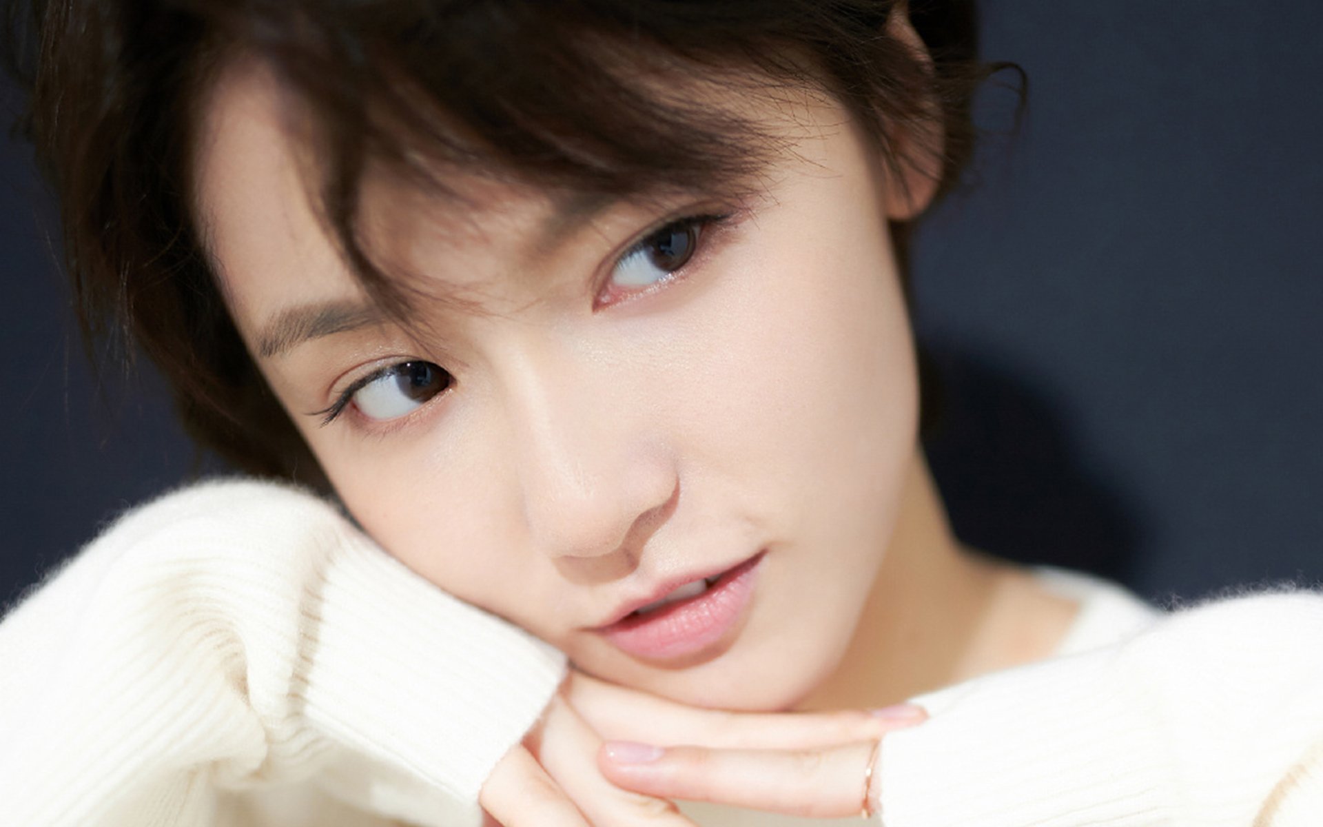 当大帝的统治力遇上汾酒的坚韧，恩比德带队取胜与山西队淘汰雷霆的启示