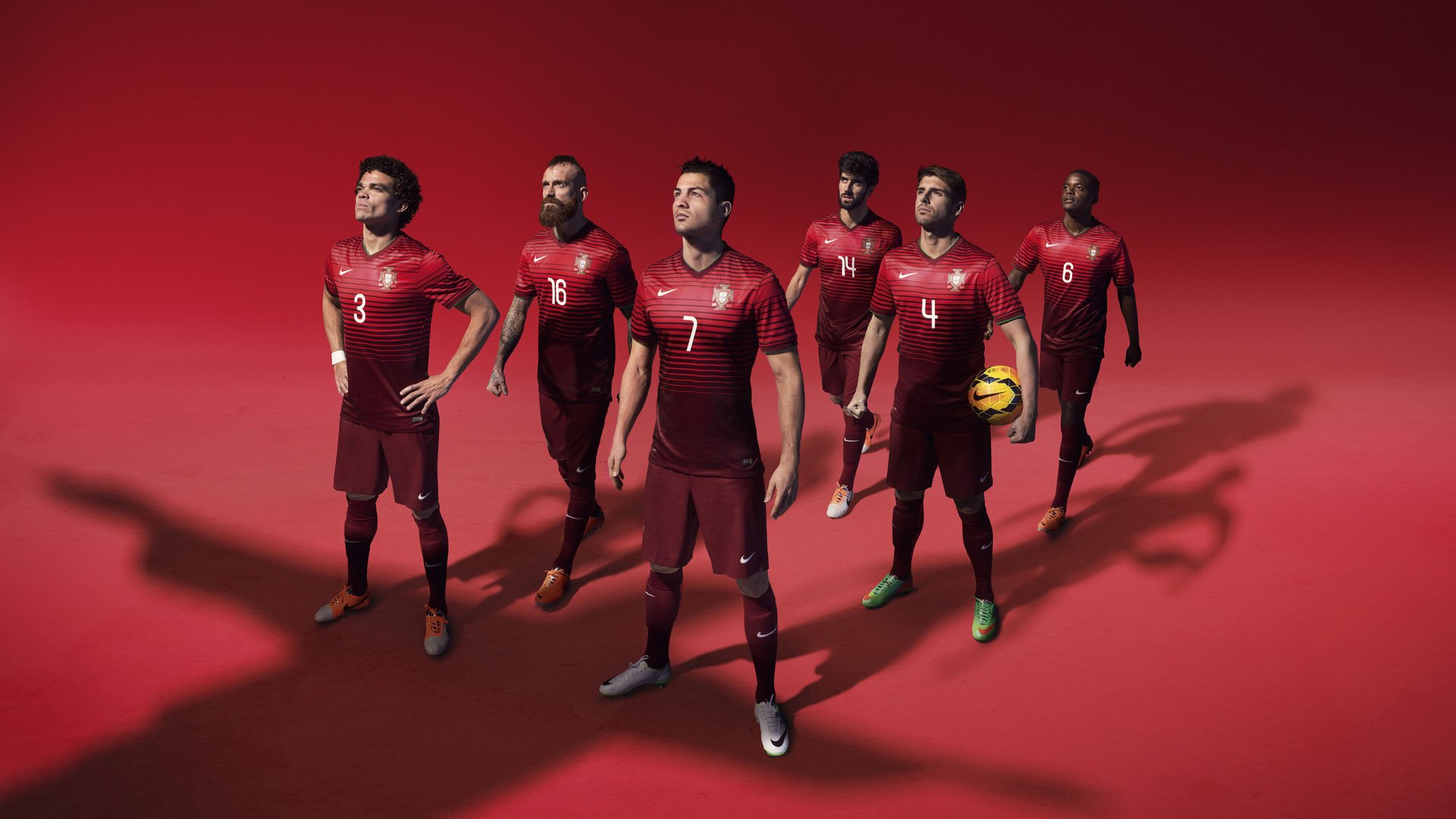 雷速体育下载-黄鸭组合火力全开，中国队压哨绝杀泰国队